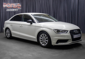 Подержанный автомобиль Audi A3 Sedan 2013 года (3 фото)