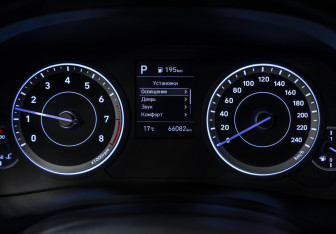 Подержанный автомобиль Hyundai Creta 2022 года (12 фото)