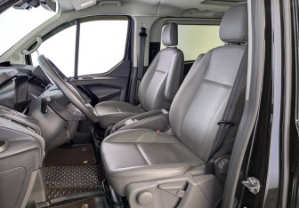 Подержанный автомобиль Ford Tourneo Connect Compactvan 2021 года (17 фото)