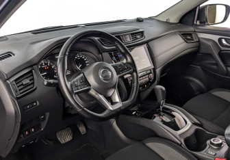 Подержанный автомобиль Nissan Qashqai 2021 года (15 фото)