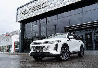 Новый Exeed RX 2025 (10 фото)