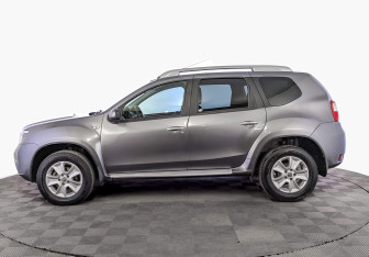 Подержанный автомобиль Nissan Terrano 2019 года (8 фото)