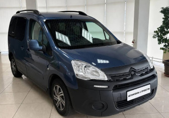 Подержанный автомобиль Citroen Berlingo 2012 года (3 фото)