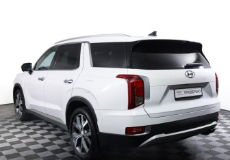 Подержанный автомобиль Hyundai Palisade 2021 года (7 фото)