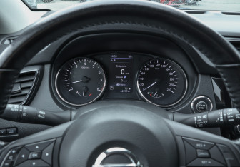Подержанный автомобиль Nissan Qashqai 2021 года (11 фото)