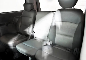 Подержанный автомобиль Hyundai Grand Starex 2008 года (9 фото)