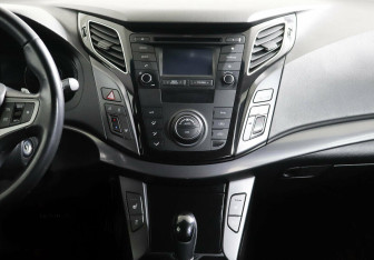 Подержанный автомобиль Hyundai i40 Wagon 2016 года (8 фото)