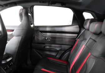 Подержанный автомобиль Jetour Dashing 2023 года (12 фото)