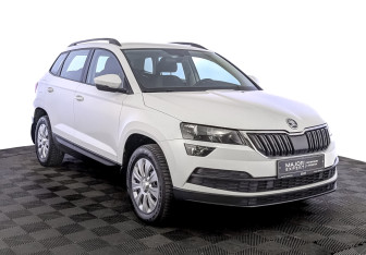 Подержанный автомобиль Skoda Karoq 2020 года (3 фото)
