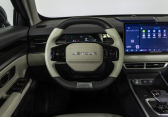 Подержанный автомобиль Jetour Dashing 2024 года (10 фото)