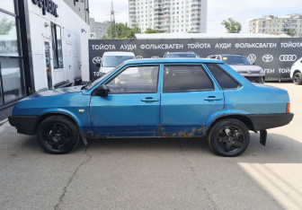Подержанный автомобиль LADA (ВАЗ) 21099 2000 года (8 фото)