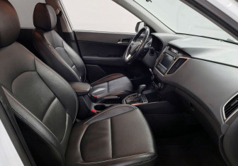 Подержанный автомобиль Hyundai Creta 2017 года (10 фото)