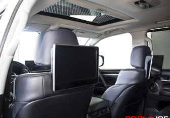 Подержанный автомобиль Lexus LX 2021 года (18 фото)