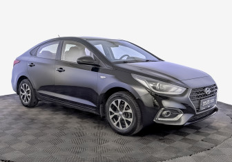Подержанный автомобиль Hyundai Solaris Sedan 2017 года (3 фото)