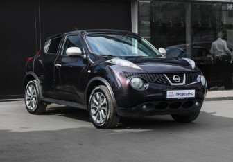 Подержанный автомобиль Nissan Juke 2012 года (3 фото)