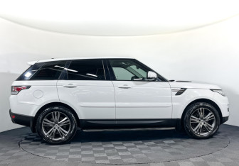 Подержанный автомобиль Land Rover Range Rover Sport 2016 года (4 фото)