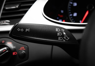 Подержанный автомобиль Audi A4 Sedan 2015 года (12 фото)