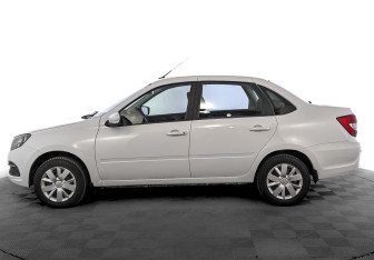 Подержанный автомобиль LADA (ВАЗ) Granta Sedan 2023 года (8 фото)