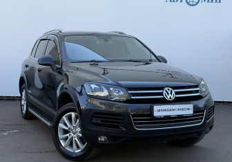 Подержанный автомобиль Volkswagen Touareg 2012 года (3 фото)