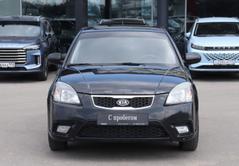 Подержанный автомобиль Kia Rio Sedan 2011 года (2 фото)