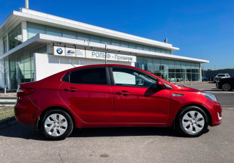 Подержанный автомобиль Kia Rio Sedan 2013 года (4 фото)