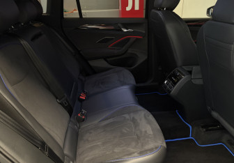 Подержанный автомобиль Volkswagen Tiguan 2024 года (8 фото)