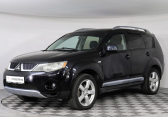 Подержанный автомобиль Mitsubishi Outlander 2008 года (1 фото)
