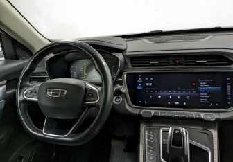 Подержанный автомобиль Geely Atlas Pro 2023 года (22 фото)