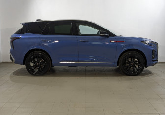 Новый Hongqi HS3 2024 (4 фото)