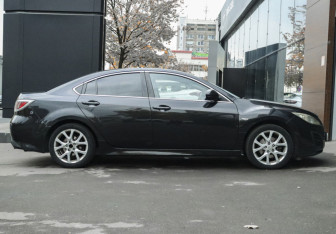 Подержанный автомобиль Mazda 6 Sedan 2010 года (4 фото)