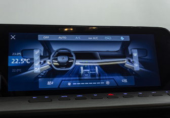 Подержанный автомобиль Changan Hunter Plus 2023 года (16 фото)