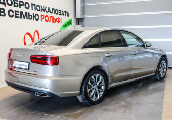 Подержанный автомобиль Audi A6 Sedan 2015 года (4 фото)