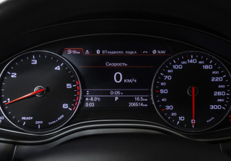 Подержанный автомобиль Audi A6 Sedan 2015 года (11 фото)