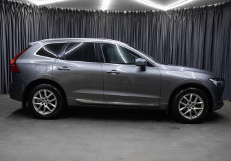 Подержанный автомобиль Volvo XC60 2019 года (4 фото)