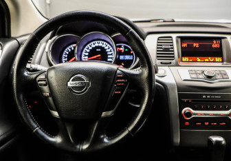Подержанный автомобиль Nissan Murano Suv 2014 года (14 фото)