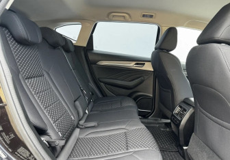 Подержанный автомобиль Haval F7 2021 года (11 фото)