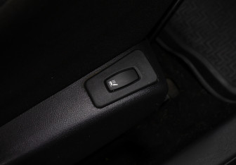 Подержанный автомобиль Nissan Almera Sedan 2016 года (17 фото)