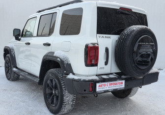 Подержанный автомобиль Tank 300 2023 года (7 фото)