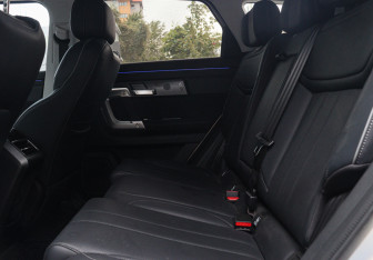 Подержанный автомобиль Jaecoo J7 2023 года (8 фото)