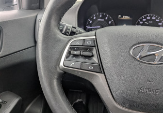 Подержанный автомобиль Hyundai Solaris Sedan 2021 года (27 фото)