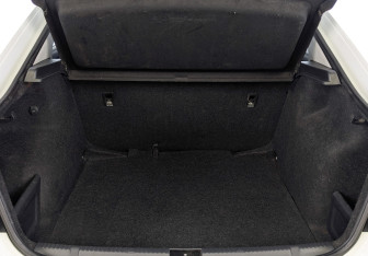 Подержанный автомобиль Skoda Rapid Liftback 2019 года (10 фото)