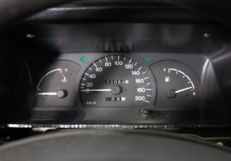 Подержанный автомобиль Daewoo Nexia Sedan 2007 года (12 фото)