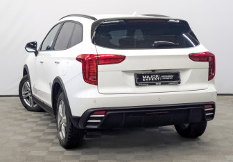 Подержанный автомобиль Haval Jolion 2024 года (8 фото)