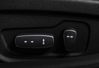 Подержанный автомобиль Changan Lamore 2023 года (16 фото)