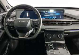 Подержанный автомобиль Exeed LX 2023 года (12 фото)