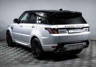 Подержанный автомобиль Land Rover Range Rover Sport 2018 года (7 фото)