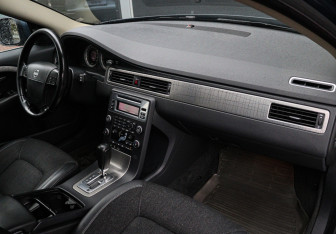 Подержанный автомобиль Volvo XC70 2008 года (7 фото)