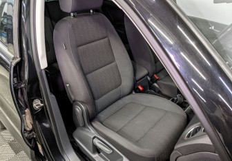 Подержанный автомобиль Volkswagen Tiguan 2014 года (23 фото)