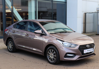 Подержанный автомобиль Hyundai Solaris Sedan 2018 года (3 фото)