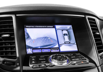 Подержанный автомобиль Infiniti FX 2011 года (23 фото)